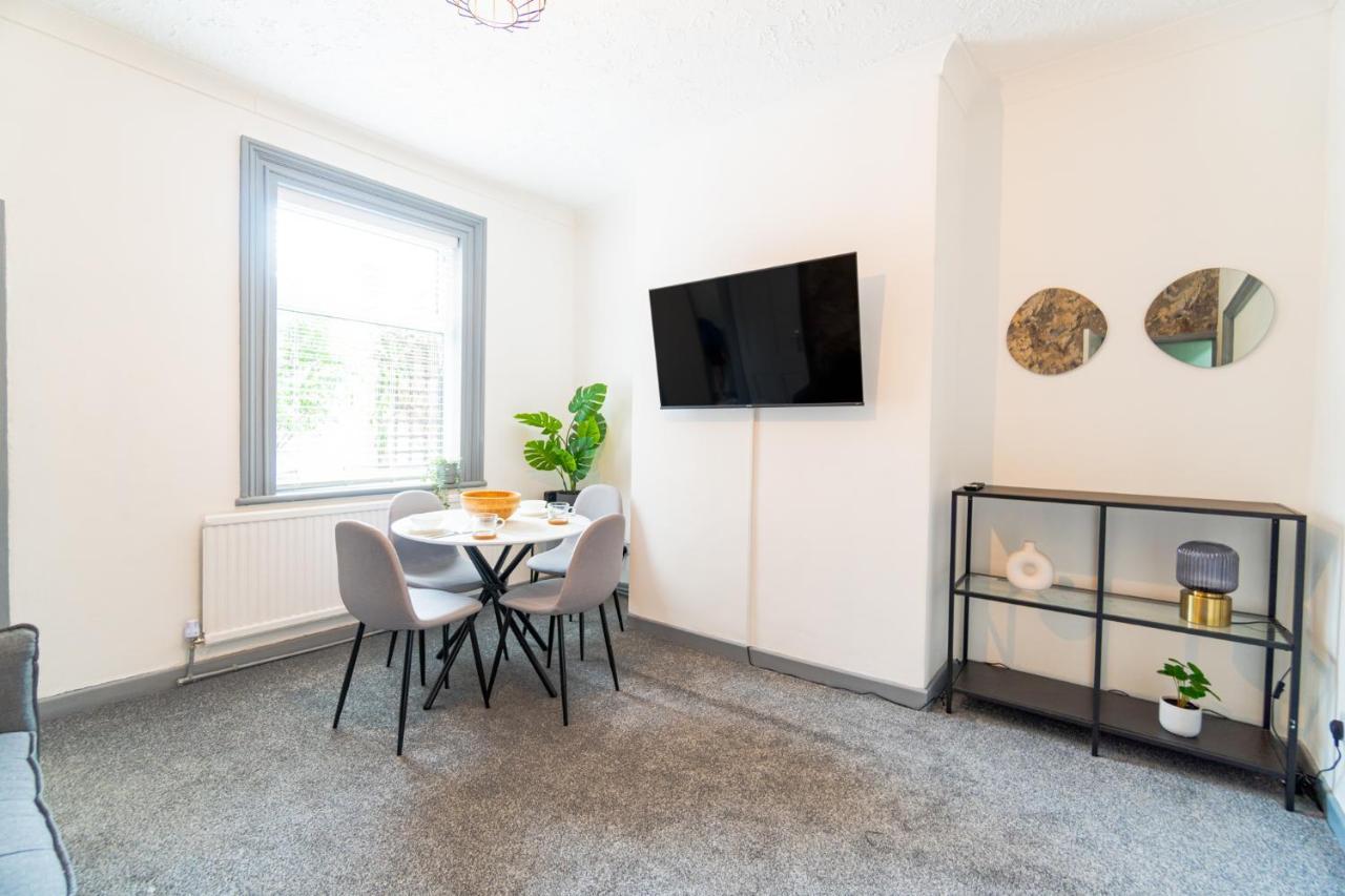 Stylish 3 Bedroom House - Central Location Nottingham Exteriör bild